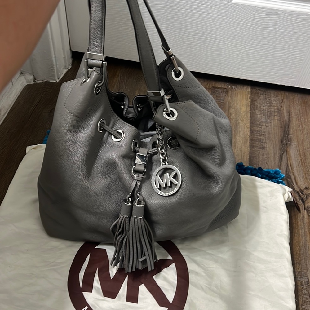 Steel grey authentic Michael Kors Camden leather tote and travel zip wallet